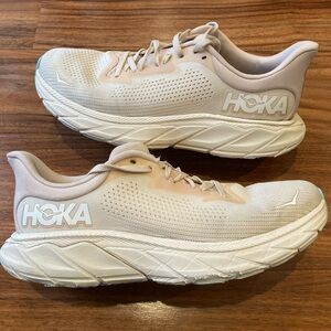 HOKA One One Arahi 7 Running Shoes Womens 9.5 B Vanilla Cream Comfort Sneakers